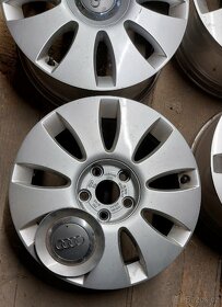 16" SADA ORIGINÁLNÍCH ALU DISKŮ 6,5JX16 ET50 AUDI SKODA VW - 2