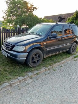 Mercedes Benz ml w163 320 - 2