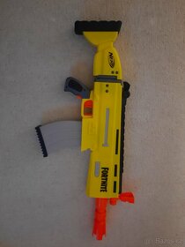 Fortnite pistole - 2