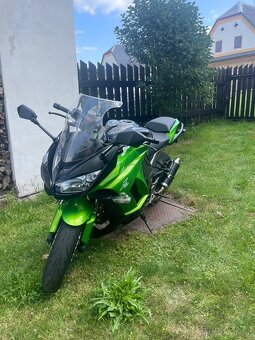 Kawasaki Z1000SX - 2