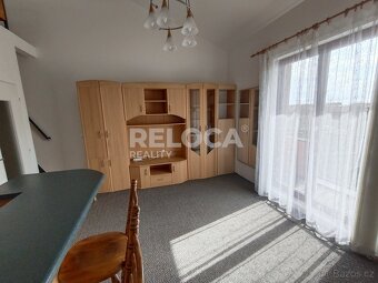 Mezonetový byt 1+1, 40m2, balkon, garážové stání, Praha - St - 2