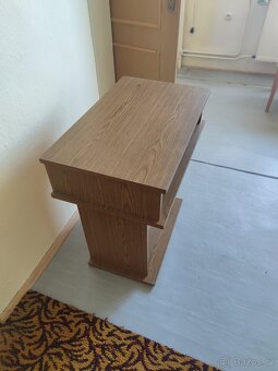 Stolek pod TV - 2