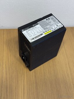 Corsair SF600 Gold - SFX zdroj 600W - 2