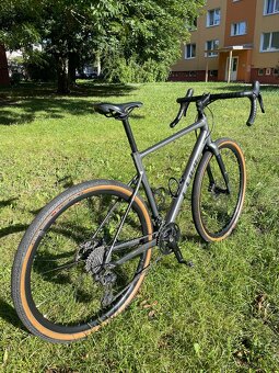 Cube nuroad Race Gravel - 2