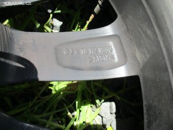 ALU kola 5X120 BMW 8X18 pneu GOOD YEAR 245/45/18 - 2