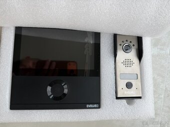 Domácí WiFi videotelefon EVOLVEO DoorPhone AHD7 - 2