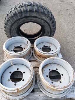 DISKY NA PNEU 10,50-16.VLEKY 5 T - 2