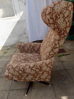 Prodej použitého křesla - ušák - 2