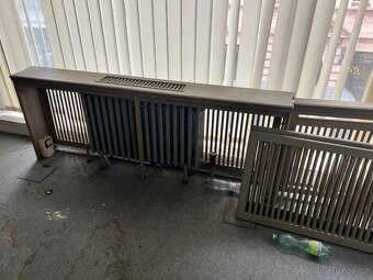 Dubové kryty radiátorů - 2