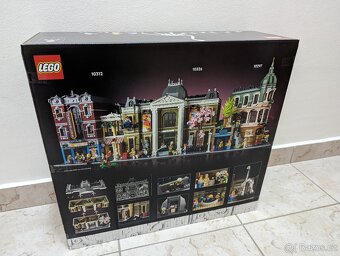 LEGO Icons 10326 Přírodovědné muzeum - 2