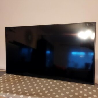 Smart TV 4K UHD Samsung 50" - funkční - 2