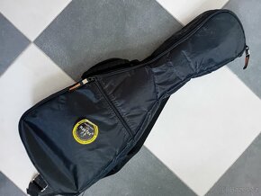 Koncertni ukulele s obalem - 2