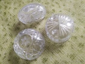 Polobroušené skleněné mísy - 2