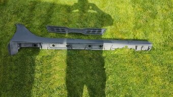 Toyota Aygo X - kryt prah podbeh / Kia Rio III 3 - maska - 2