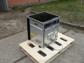 VESTAVNÝ ELEKTRICKÝ SPORÁK FAGOR-8 PROG,NEREZ,DOTYKOVÁ DESKA - 2