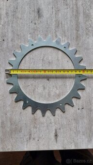 Přídavná kola k robotické sekačce - 2