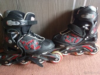 Dětské kolečkové brusle stelka 23-26cm - 2