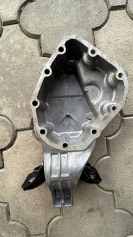 Boční víko převodovky - 2