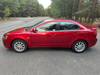 Mitsubishi Lancer 1.8  64900 km - 2