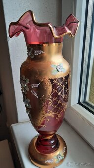 Starožitna váza - 2