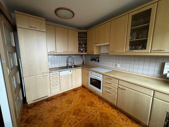 Kuchyňská linka Praha 8 kuchyň - 2