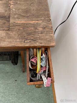 Šicí stroj LADA - 2