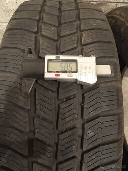 Zimní 185/60 r15 - 2