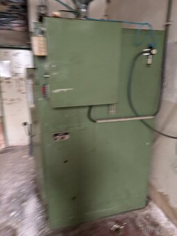 prodám sušící pec Heraeus LTUH 100-150, 22 kW, 1,5m3 - 2