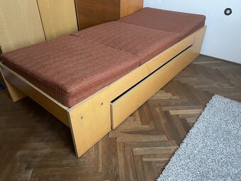 Retro postel: - 2
