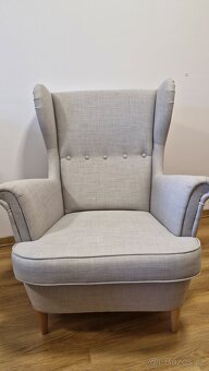 Ušák Ikea s podnožkou STRANDMON - 2