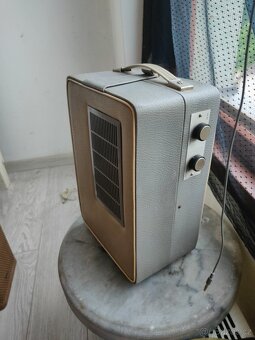 Gramofon retro - 2