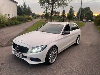 Mercedes-Benz w205 C220cdi 125kw - 2