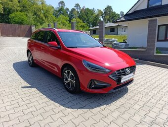 Hyundai i30,2021,1.5DPi,1.maj,ČR,serv.k,FullLED,záruk,45tkm - 2