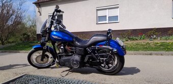 Harley Dyna Street Bob r. 2006 - 2
