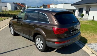 AUDI Q7 3.0 TDI R.V 2012 Quattro FACELIFT Nádherný stav - 2