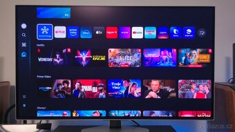 32"4K OLED Samsung Odyssey G8 - 2