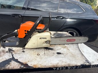 Motorová řetězová pila značky Stihl MS 211 - 2