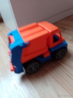 Popelářské auto - 2