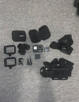 Gopro hero 7 + příslušenství - 2