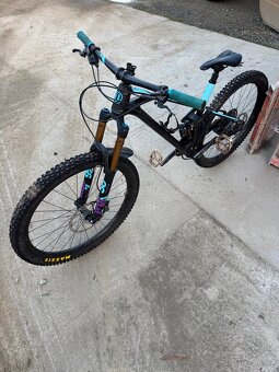 Mondraker Foxy R  2020 L carbon 29” - 2
