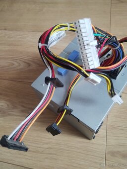 Zdroj 305W Dell XK376 - 2