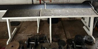 Stojany na jednoruční činky - 2