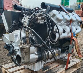Motor Tatra 815 (8-mi válec) T1 - 2