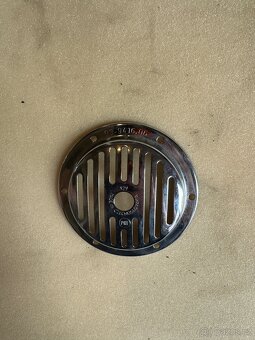 Mřížka klaksonu - 2