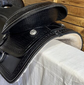 Westernové sedlo 9) černé Basket s úzkou bordurou - 2