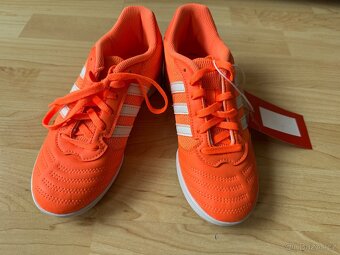 NOVÉ sálové tenisky Adidas vel. 35 - 2