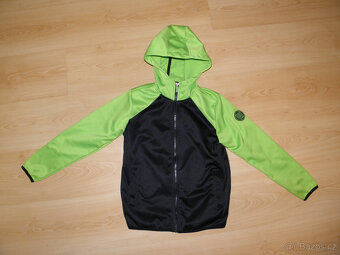 CHLAPECKÉ MIKINY v. 134/140 - 2