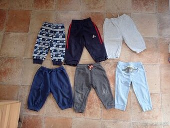 Dětské chlapecké tepláky vel. 86 12-18 měs. - 2