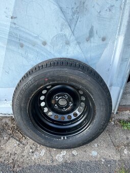 Rezervní kolo - pěkné zachovalé - 2