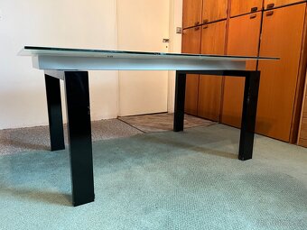 Jídelní stůl Calligaris - 2